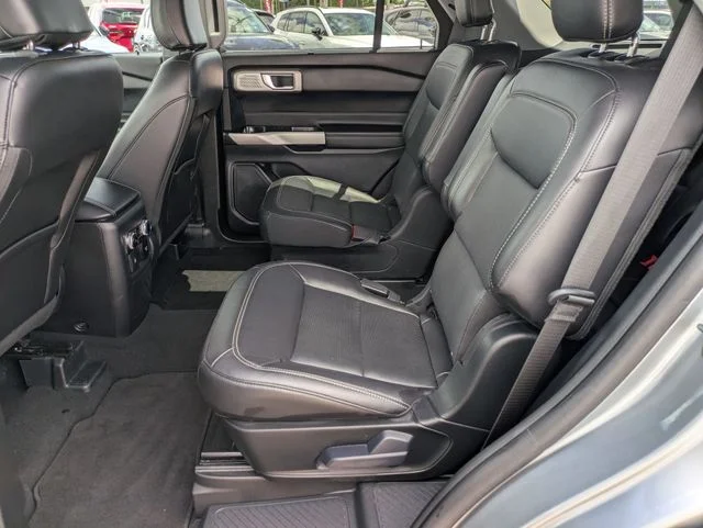 Used 2024 Silver Ford Limited image 21