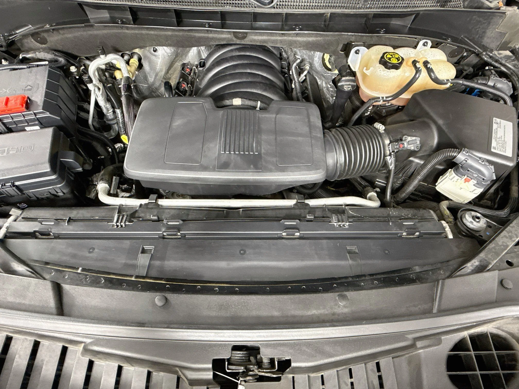 Used 2021 BLACK RAVEN Cadillac Sport Platinum image 35