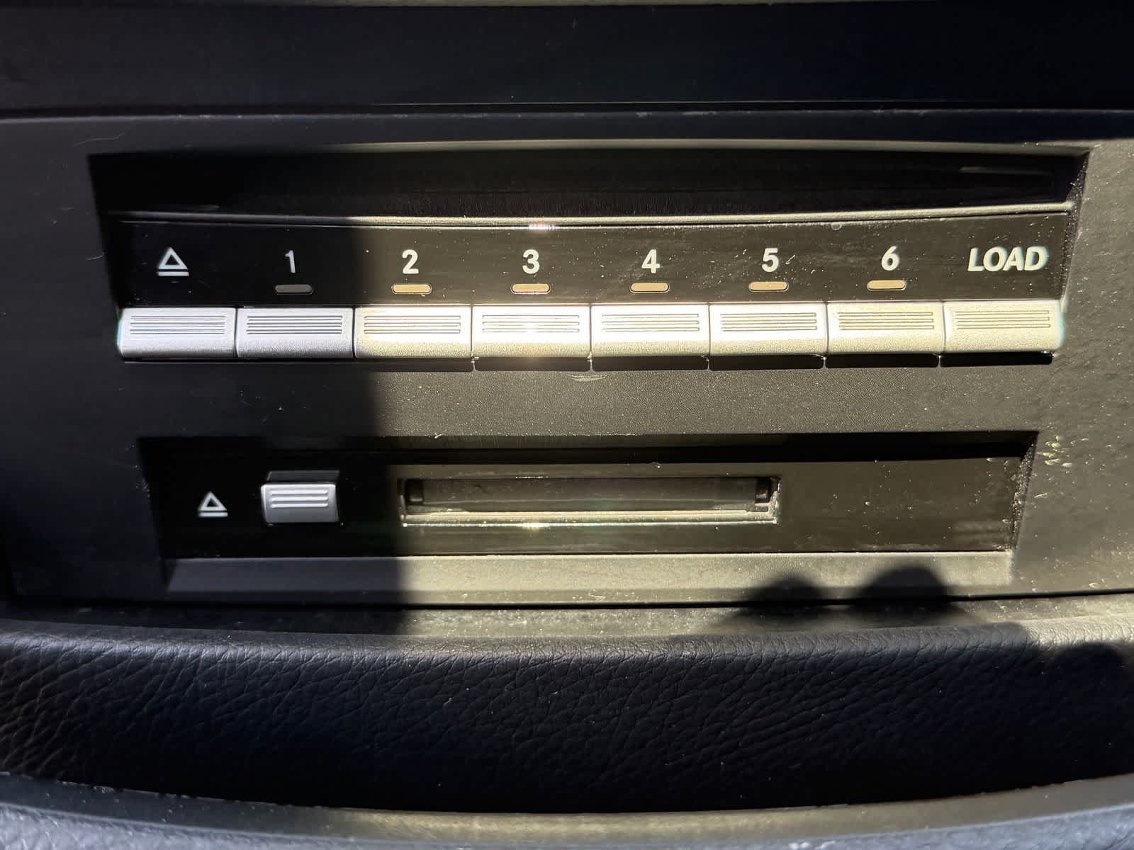Used 2007 Gray Mercedes-Benz 5.5L V8 image 27