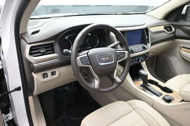 Certified Used 2019 White Frost Tri-Coat GMC Denali image 9