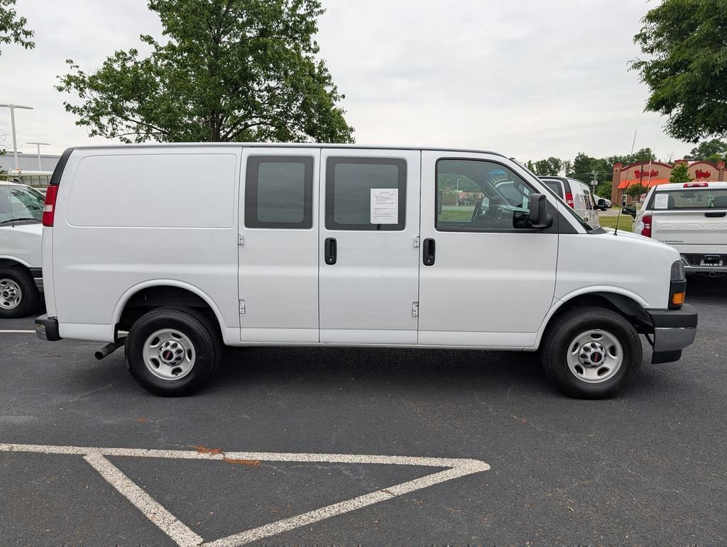Used 2024 Summit White GMC Work Van image 9
