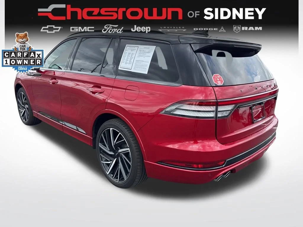Used 2025 Red Lincoln Black Label image 3
