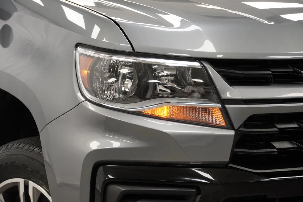 Used 2022 Gray Chevrolet Work Truck image 9