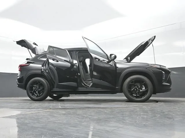 New 2026 Mosaic Black Metallic Chevrolet LT image 31