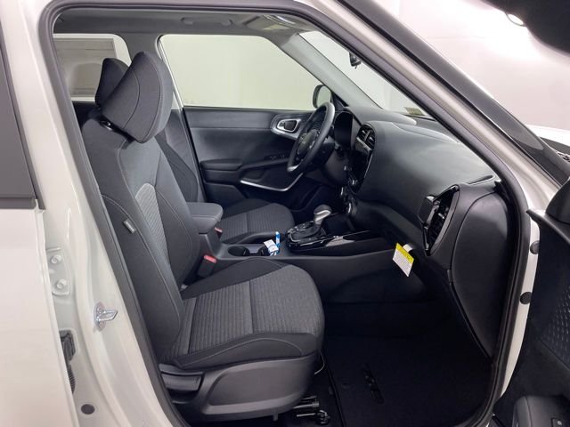 Used 2023 White Kia EX image 38