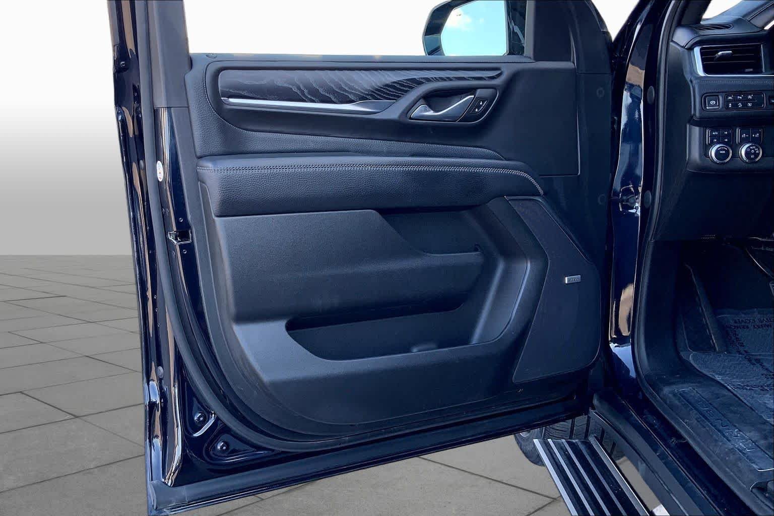 Used 2023 Midnight Blue Metallic GMC Denali image 21