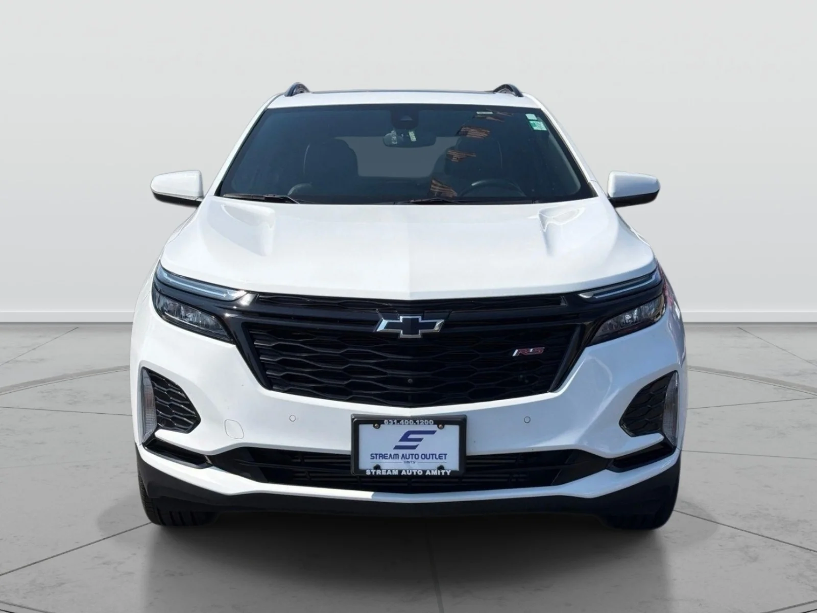 Used 2024 White Chevrolet RS image 2