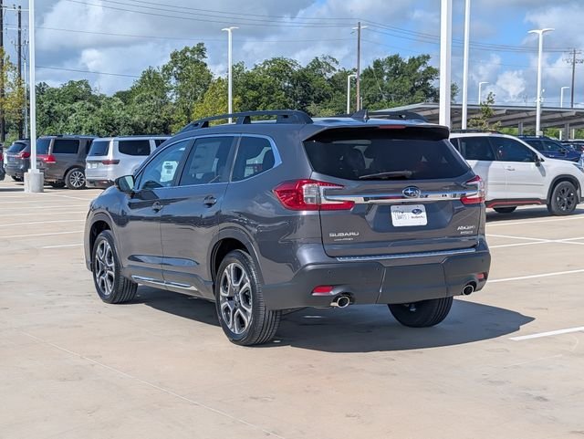 New 2026 MAGNETITE GRAY METALLIC Subaru Limited 7-Passenger image 4