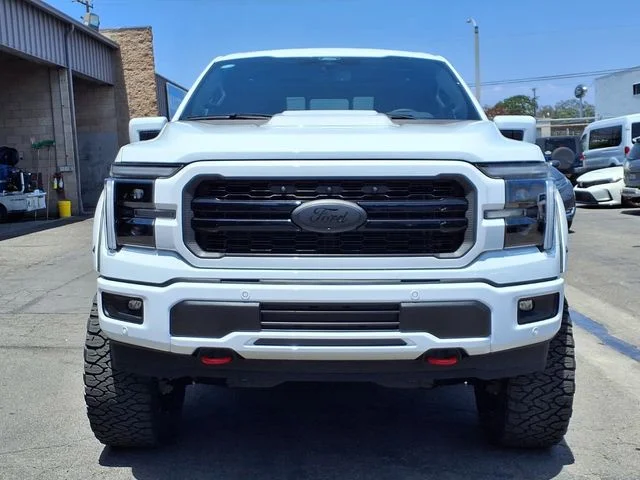 New 2026 Oxford White Ford Lariat image 2
