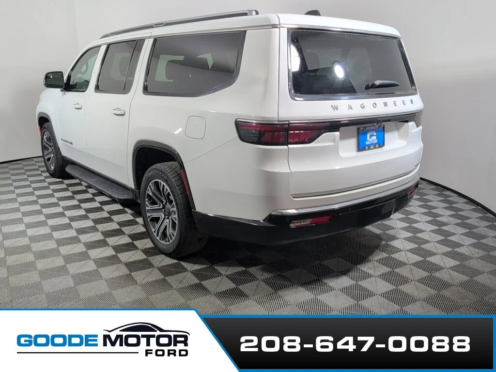 Certified Used 2024 Bright White Clearcoat Jeep Series II image 5