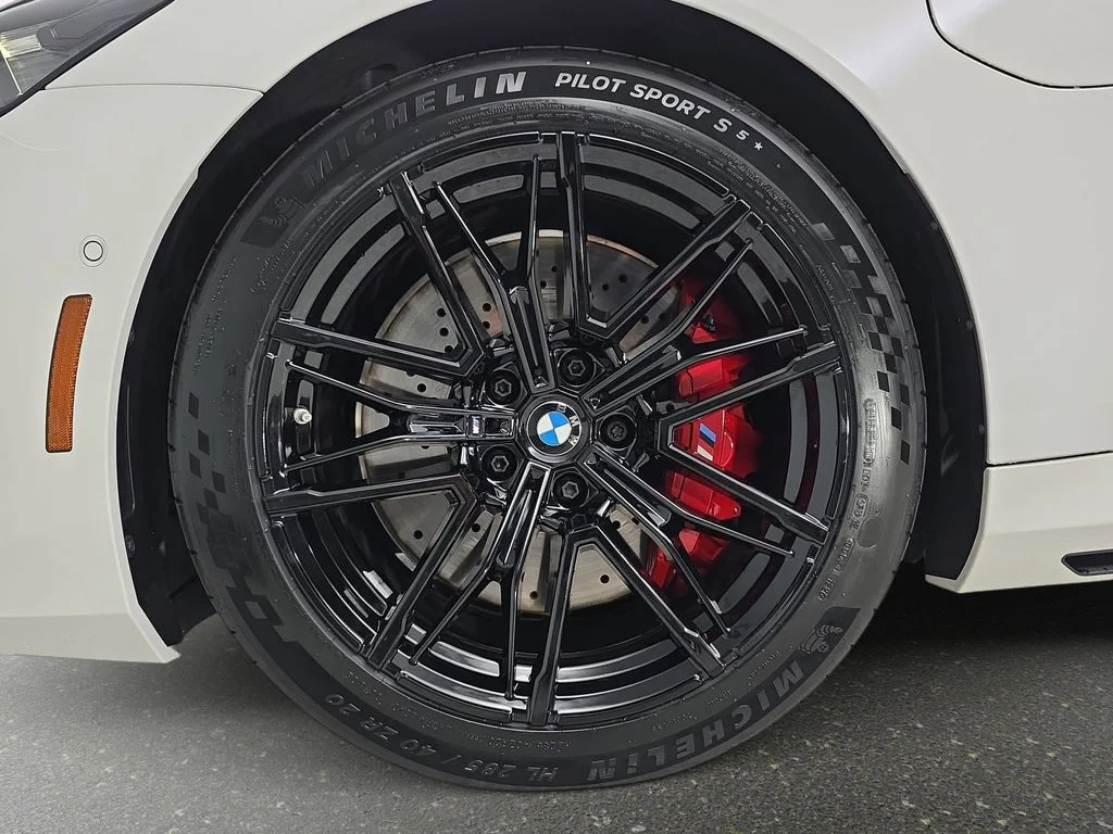 Used 2026 Alpine White BMW  image 35