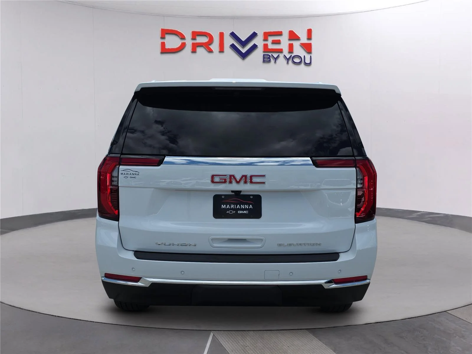 New 2026 Summit White GMC Elevation image 5