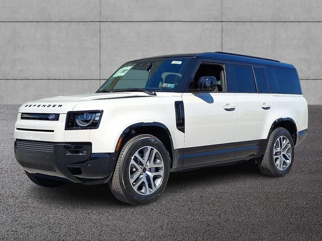 2026 Land Rover Defender 130 X-Dynamic SE