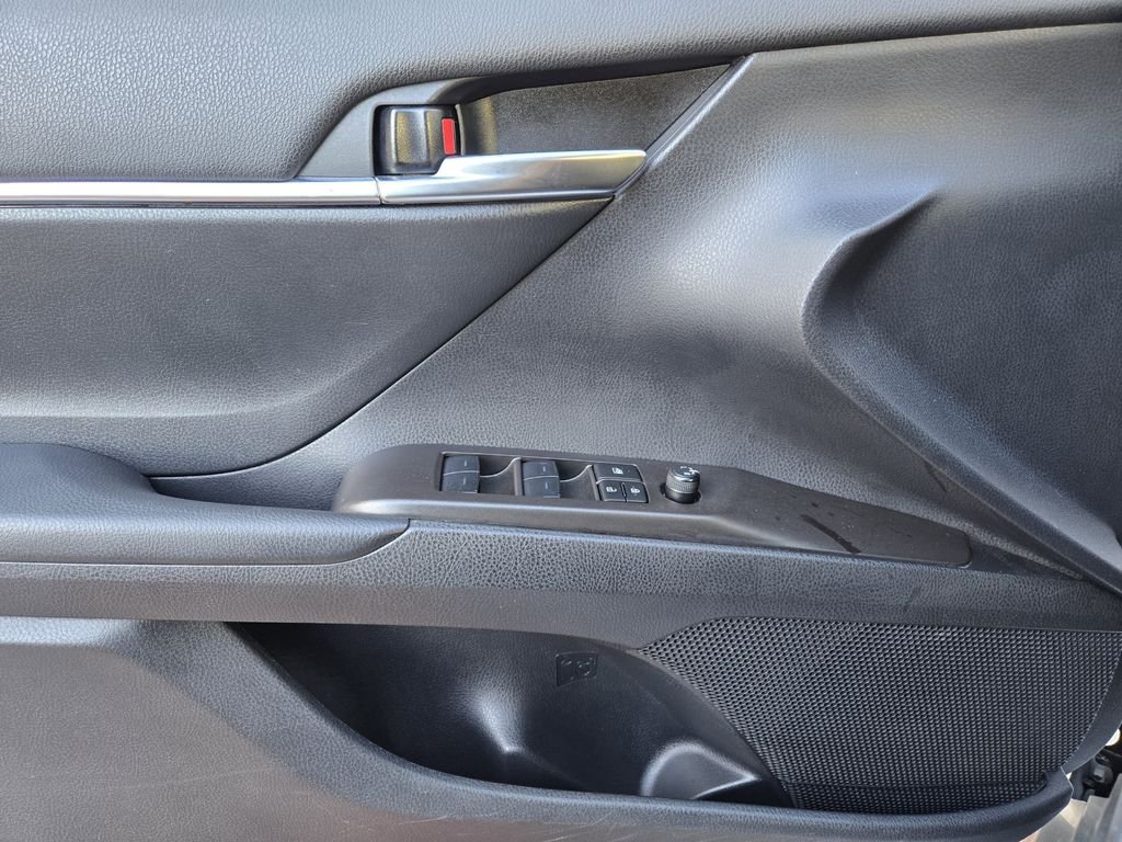 2024 Toyota Camry SE - Photo 15