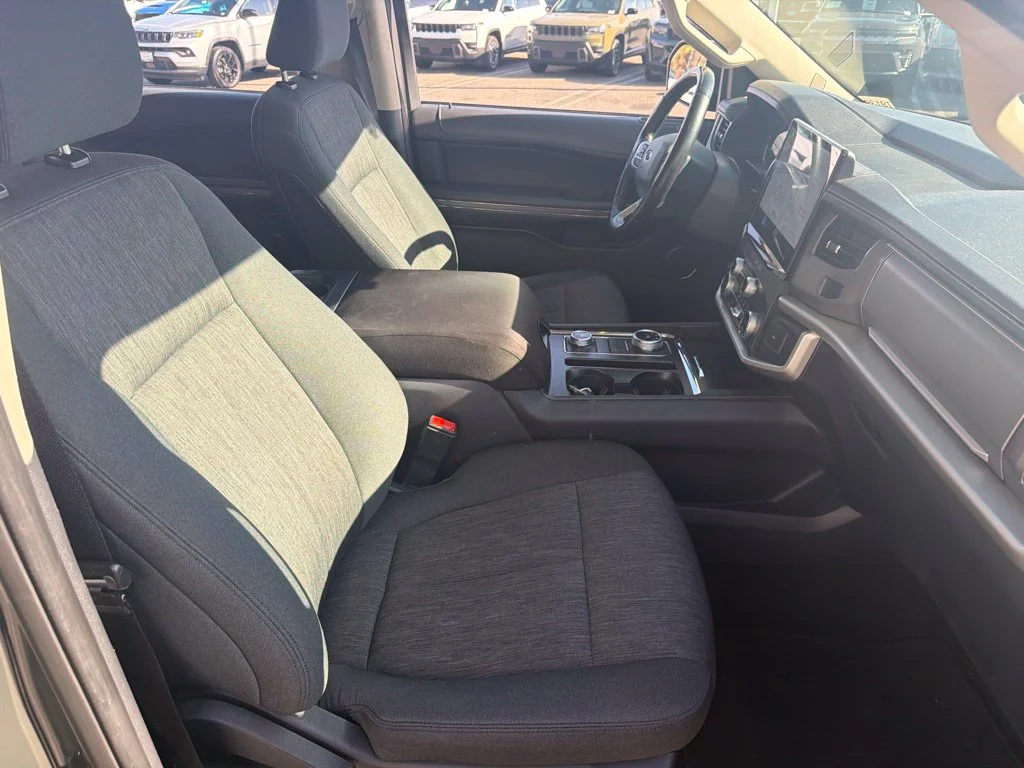 Used 2022 Green Ford XLT image 12