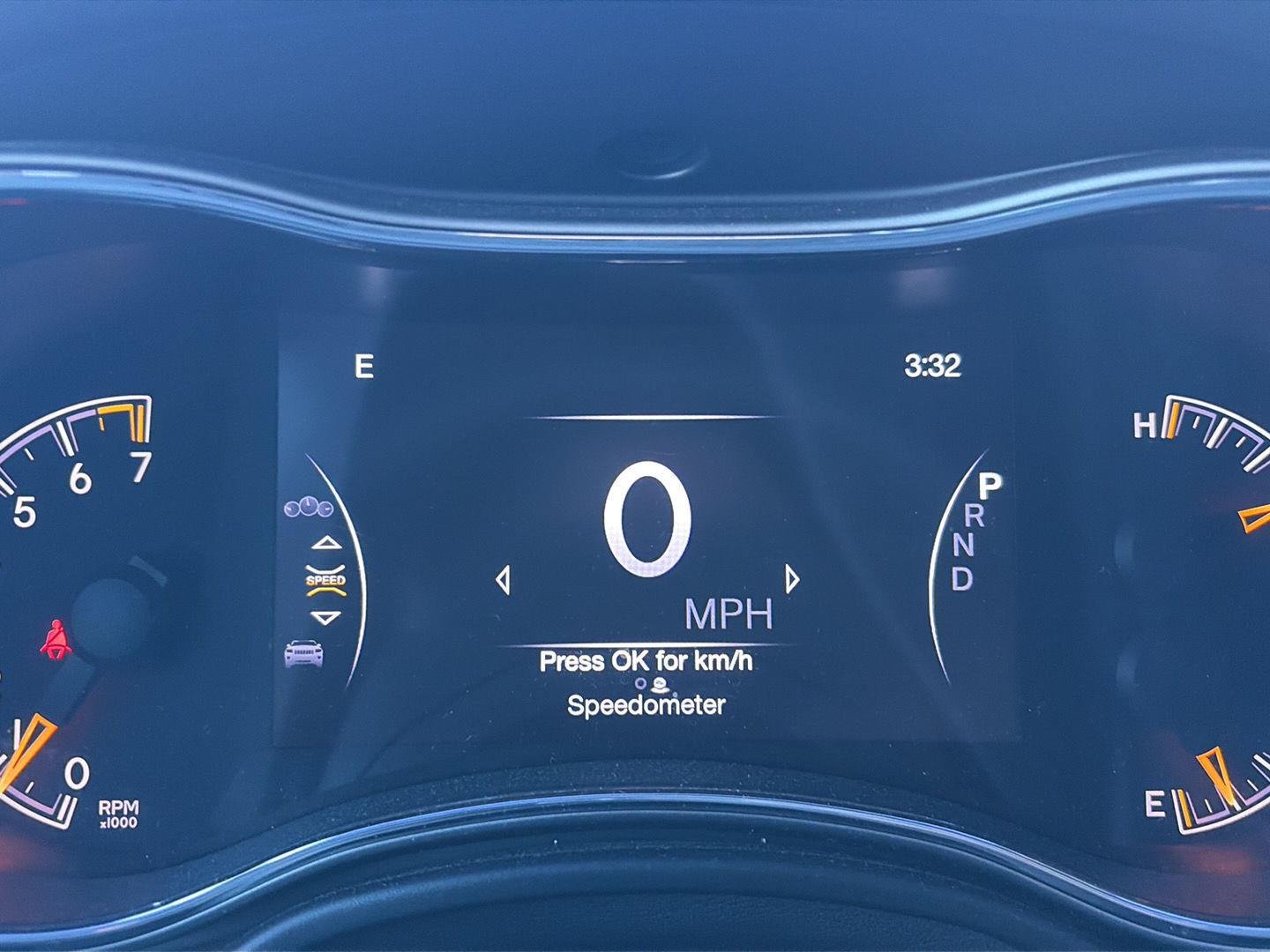 Used 2019 Diamond Black Crystal Pearlcoat Jeep Altitude image 10