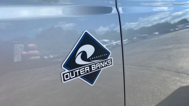 Used 2024 Silver Metallic Ford Outer Banks image 35