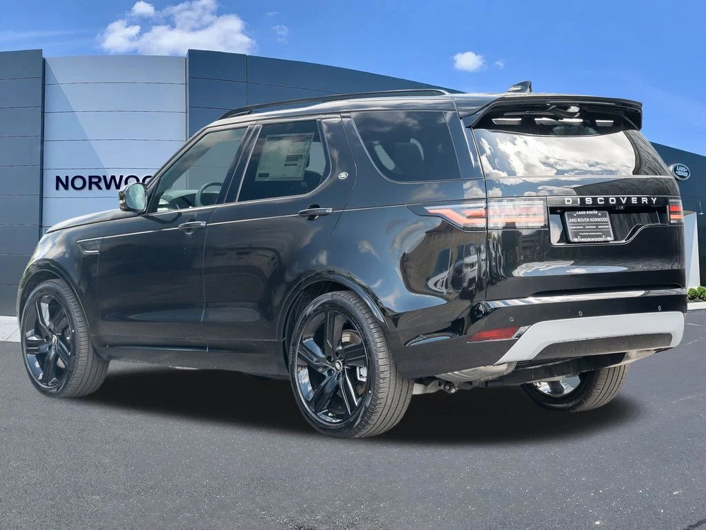 New 2026 Santorini Black Land Rover  image 6
