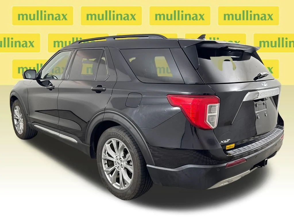 Certified Used 2020 Black Ford XLT image 11