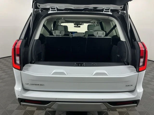 Used 2025 White Ford Platinum image 34
