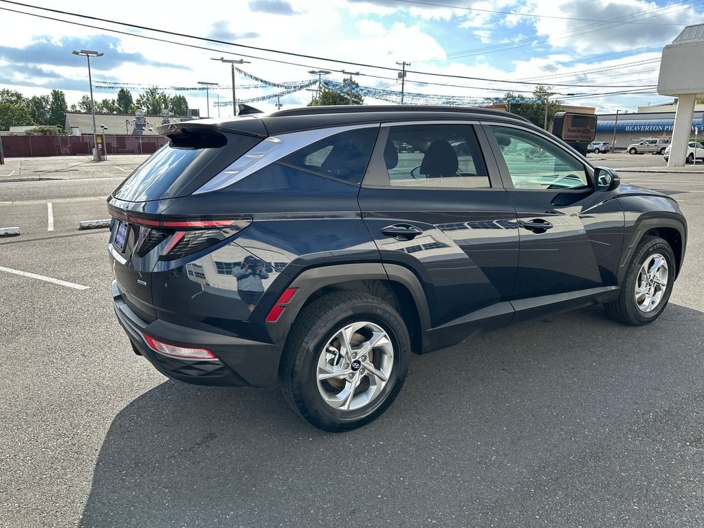 Used 2022 Blue Hyundai SEL image 6