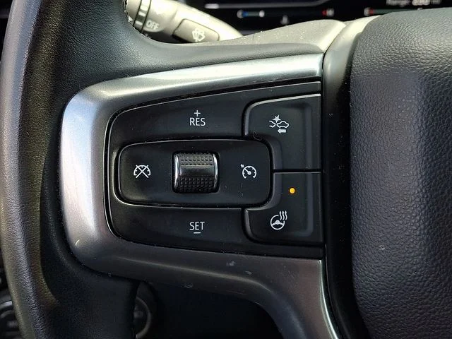 Used 2025 Black Chevrolet LT image 21