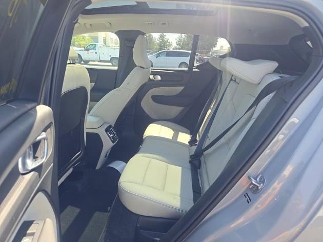 Used 2026  Volvo Plus image 3