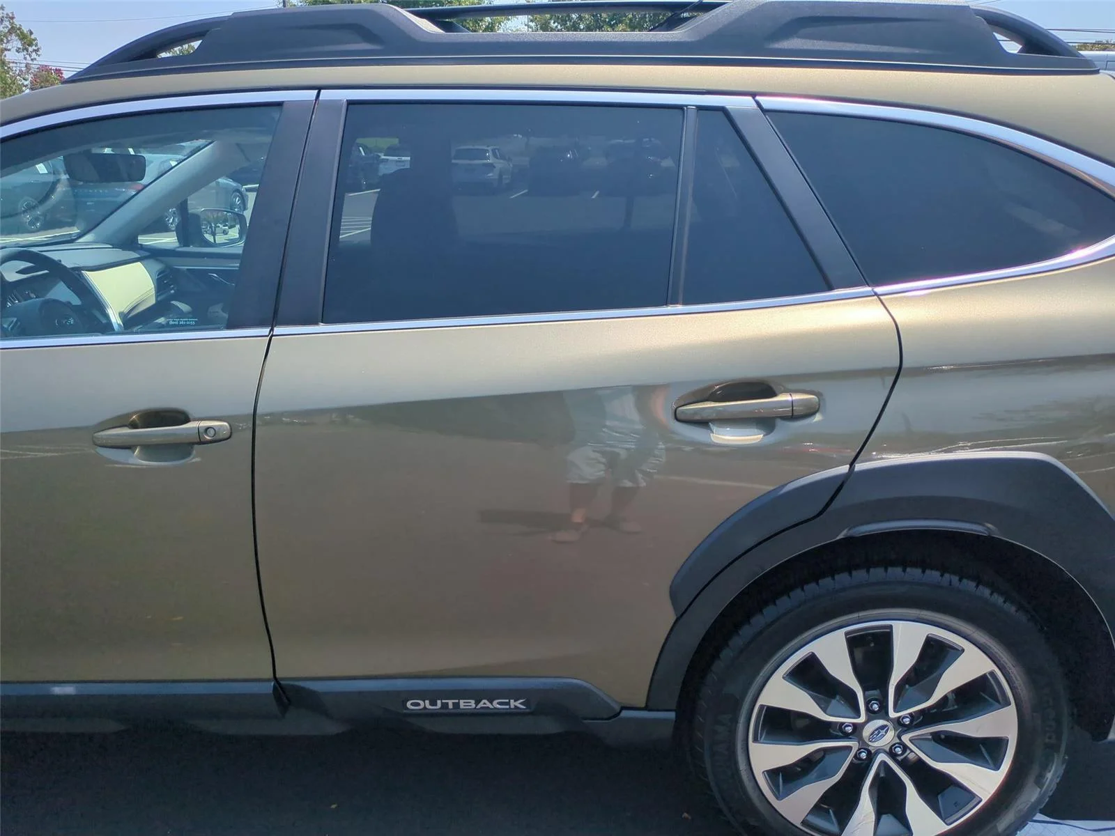 Used 2023 Autumn Green Metallic Subaru Limited XT image 33
