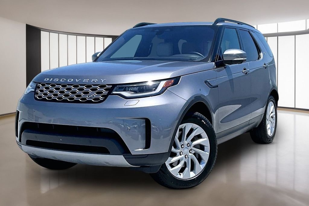 2021 Land Rover Discovery S's photo