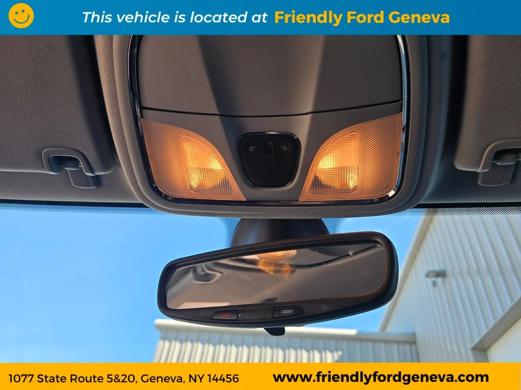 Used 2019 White Jeep Trailhawk image 26