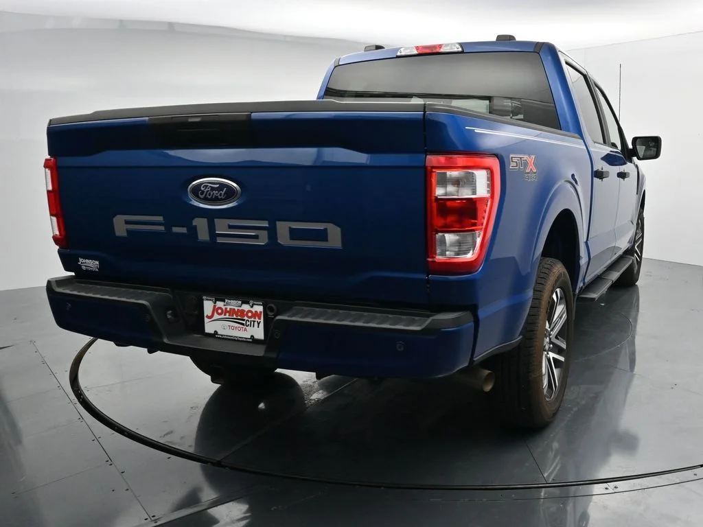 Used 2023 Blue Ford XL image 5