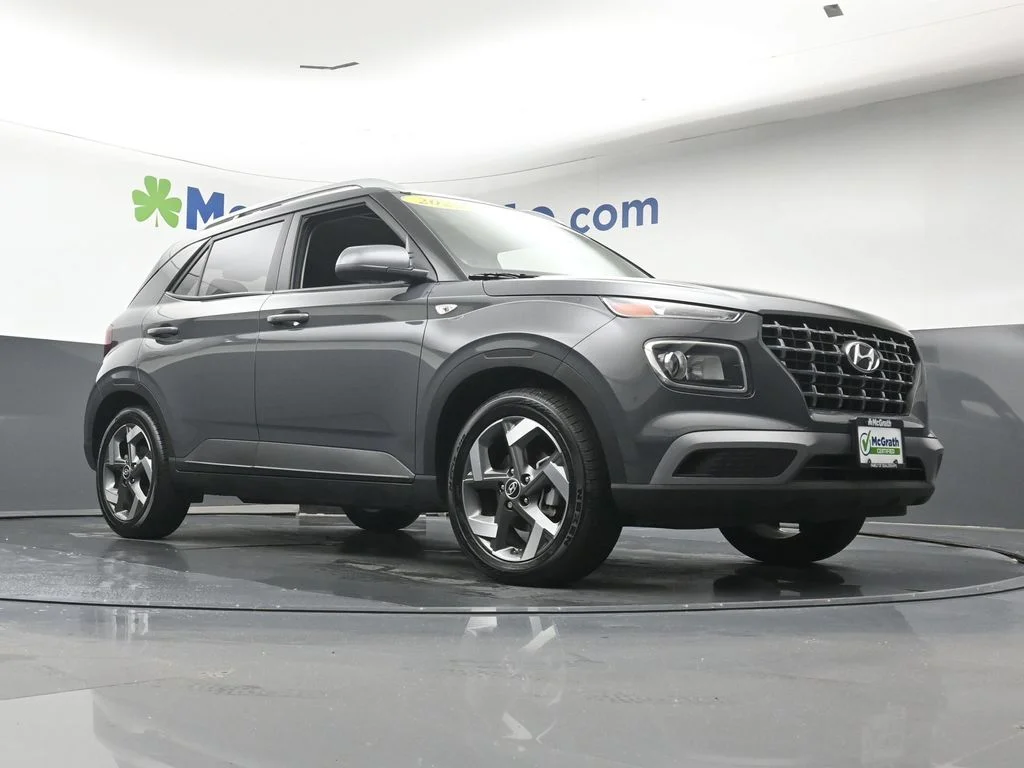 Certified Used 2025 Gray Hyundai SEL image 28