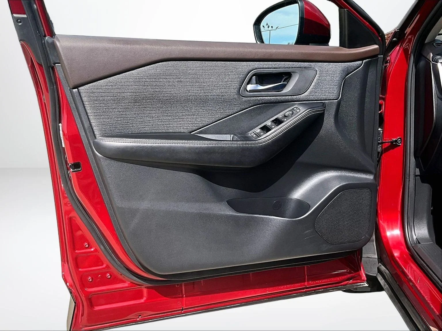 Used 2023 Red Nissan SV image 22