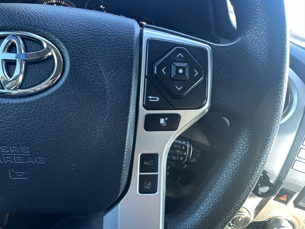 Used 2020 Magnetic Gray Metallic Toyota SR5 image 21