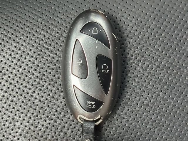 Used 2025 Blue Hyundai SEL image 37