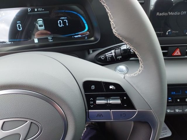 New 2026 White Hyundai SEL Sport image 22