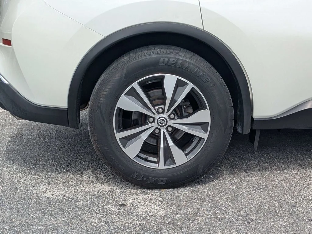 Used 2020 White Nissan S image 11