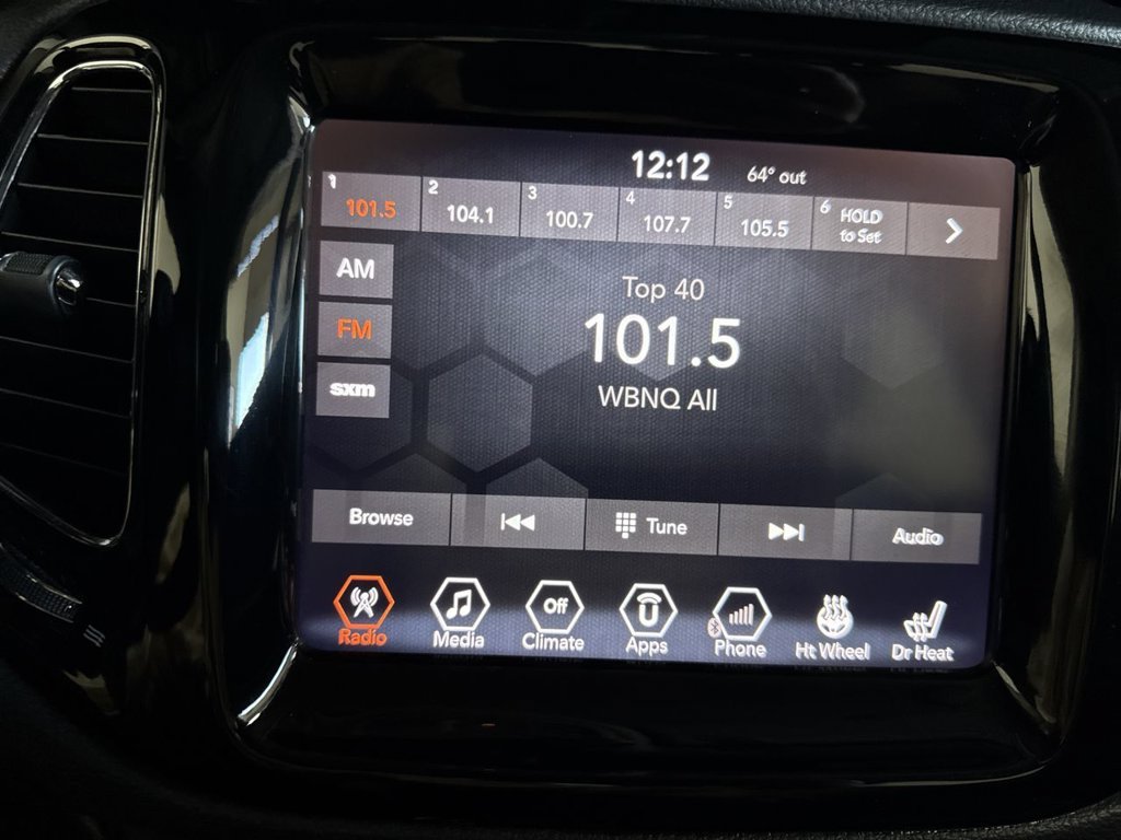 Used 2018 White Clearcoat Jeep Limited image 27