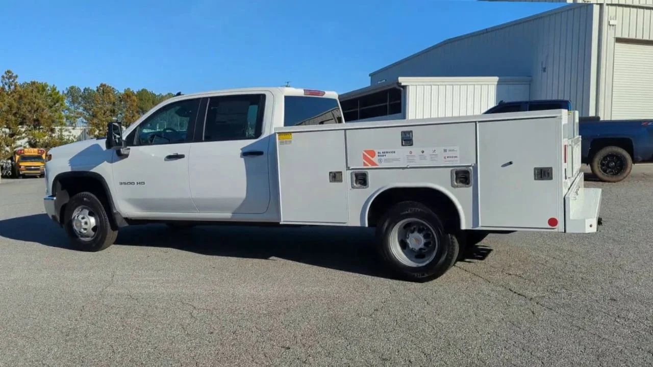 2025 Chevrolet Silverado 3500 HD Work Truck - Photo 6