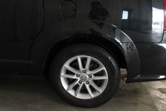 Used 2019 Black Dodge SXT image 26