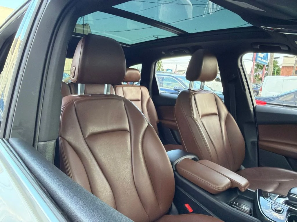 Used 2019 White Audi 45 Premium Plus image 11