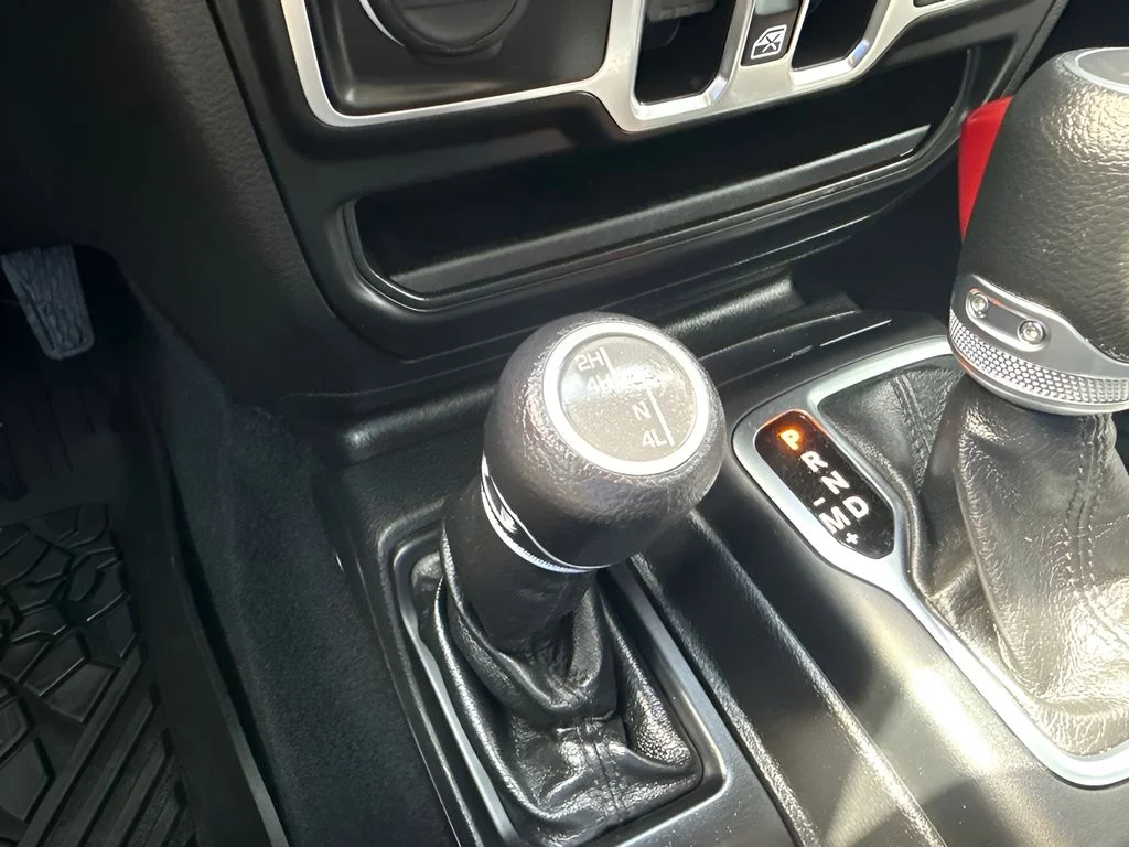 Used 2022 Gray Jeep Unlimited Sport S image 14