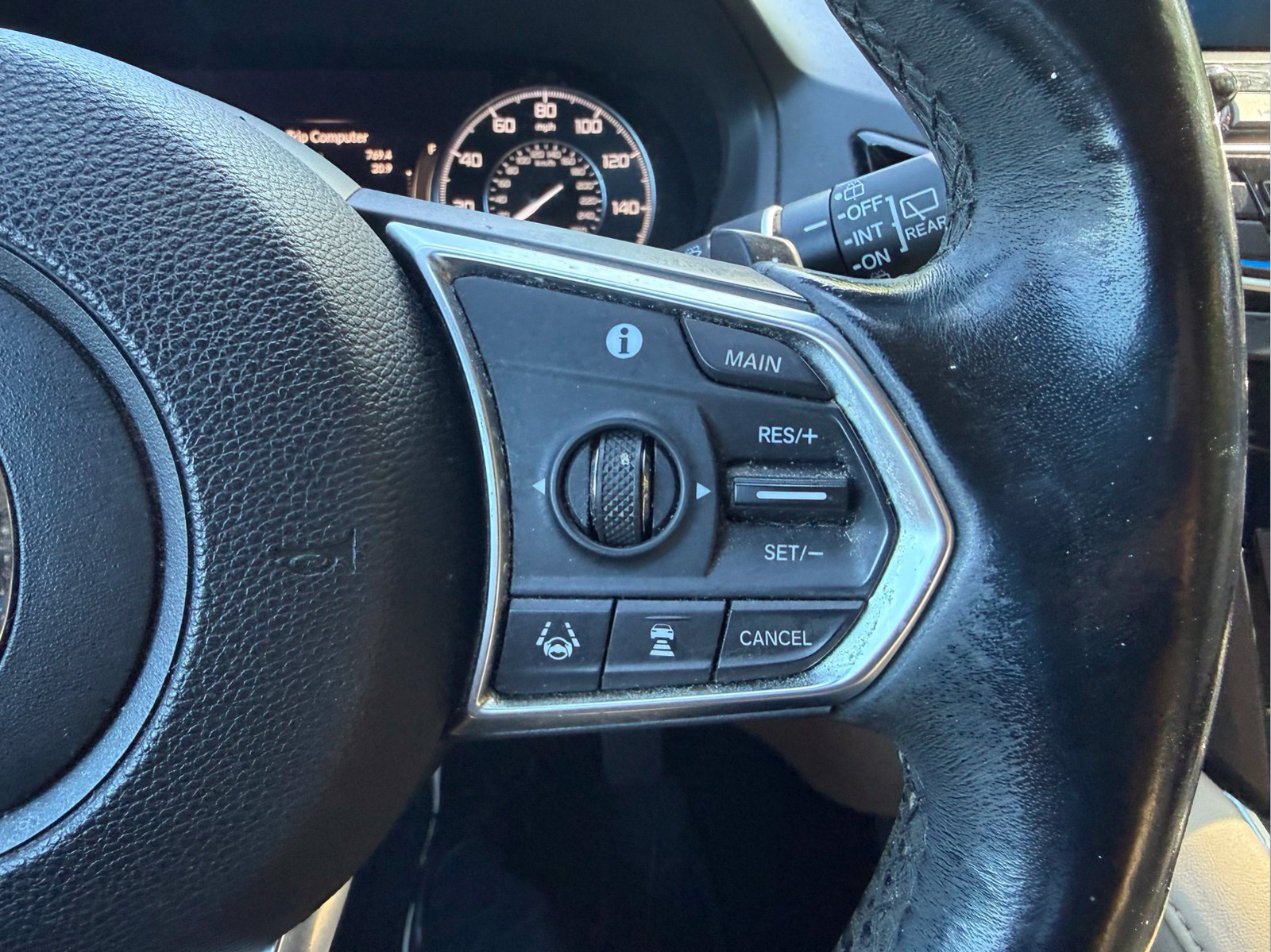 Used 2019 Canyon Bronze Metallic Acura Base image 17