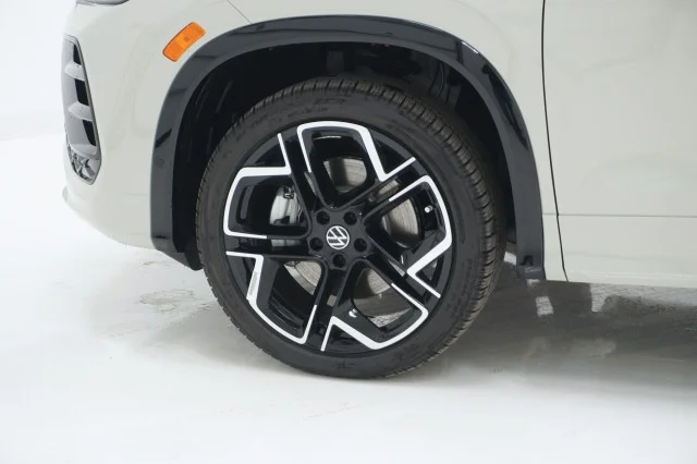 New 2026 Sandstone Volkswagen SEL R-Line Turbo image 11