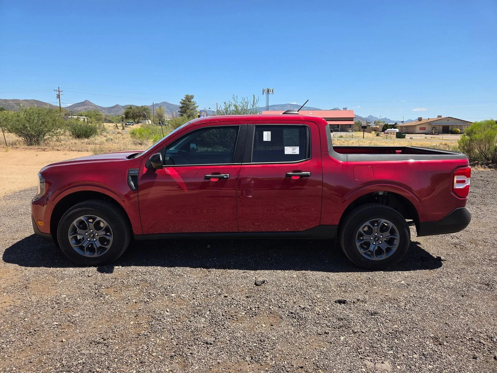 New 2026 Ruby Red Metallic Tinted Clearcoat Ford XLT image 9