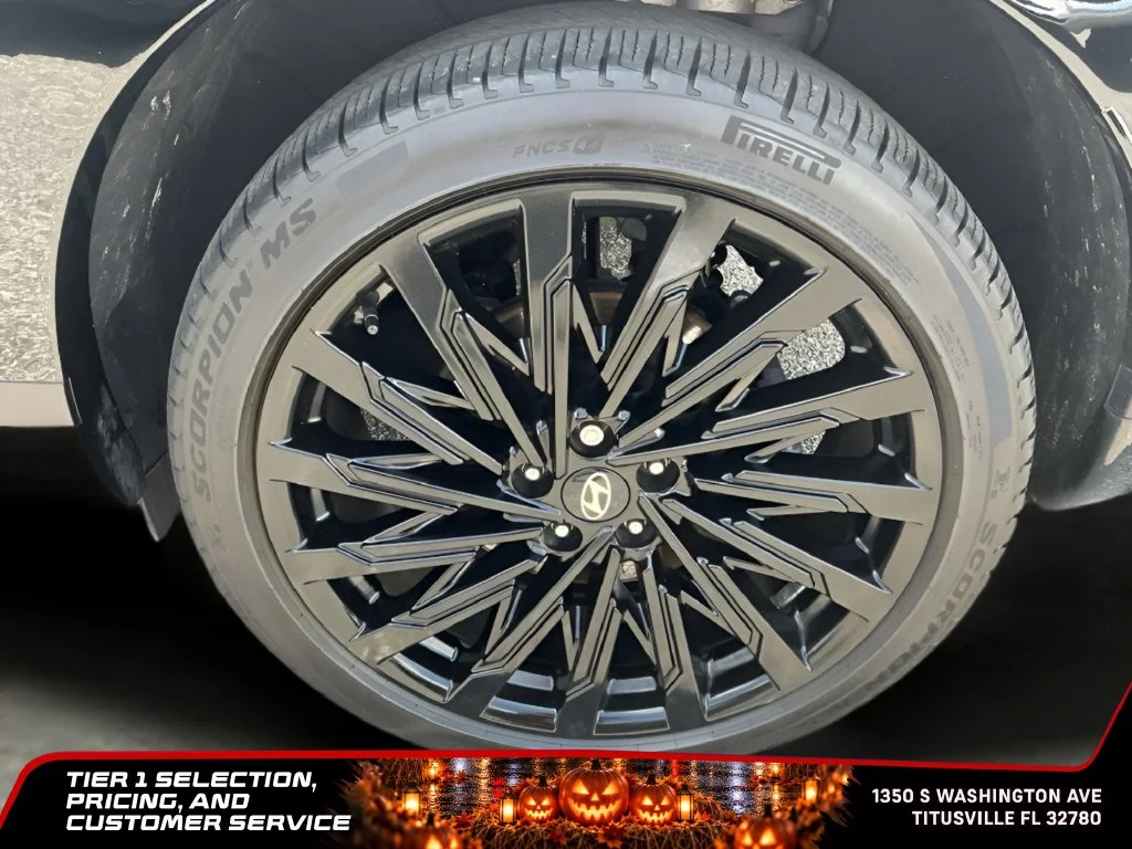 Used 2025 White Hyundai Calligraphy image 48
