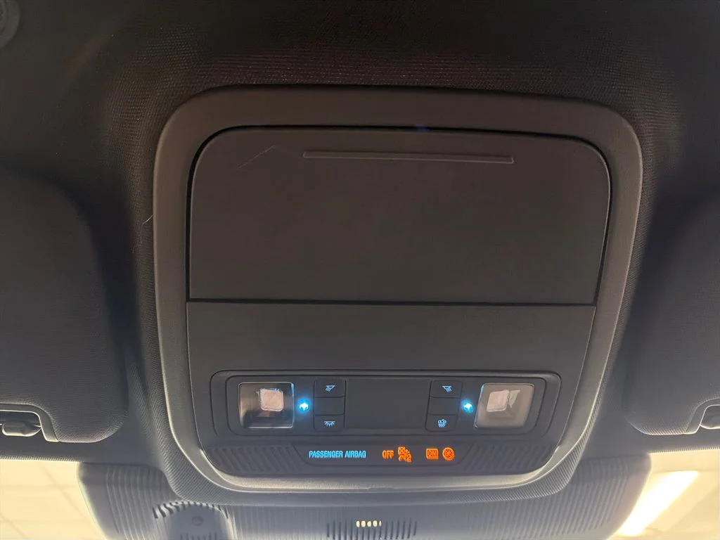 New 2027 Star White Metallic Tri-Coat Ford Active image 17