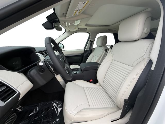 New 2026 Fuji White Land Rover Gemini Edition image 10