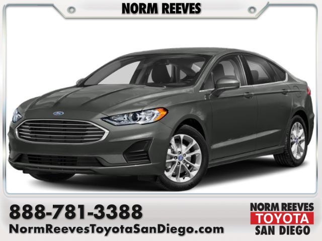 2020 Ford Fusion SE FWD's photo