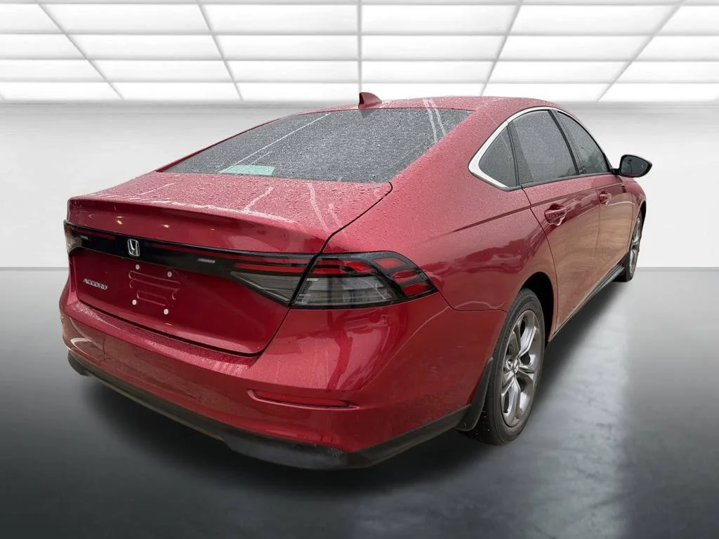 Used 2024 Red Honda EX image 2